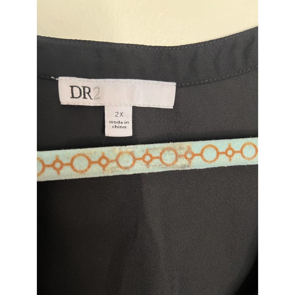 DR2 Roll Tab Long Sleeve Blouse Black Size 2X - Picture 5 of 5